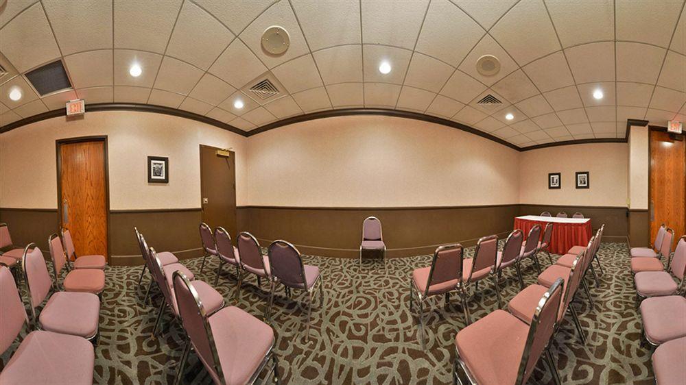 Hotel Wyndham Garden Schaumburg Chicago Northwest Esterno foto